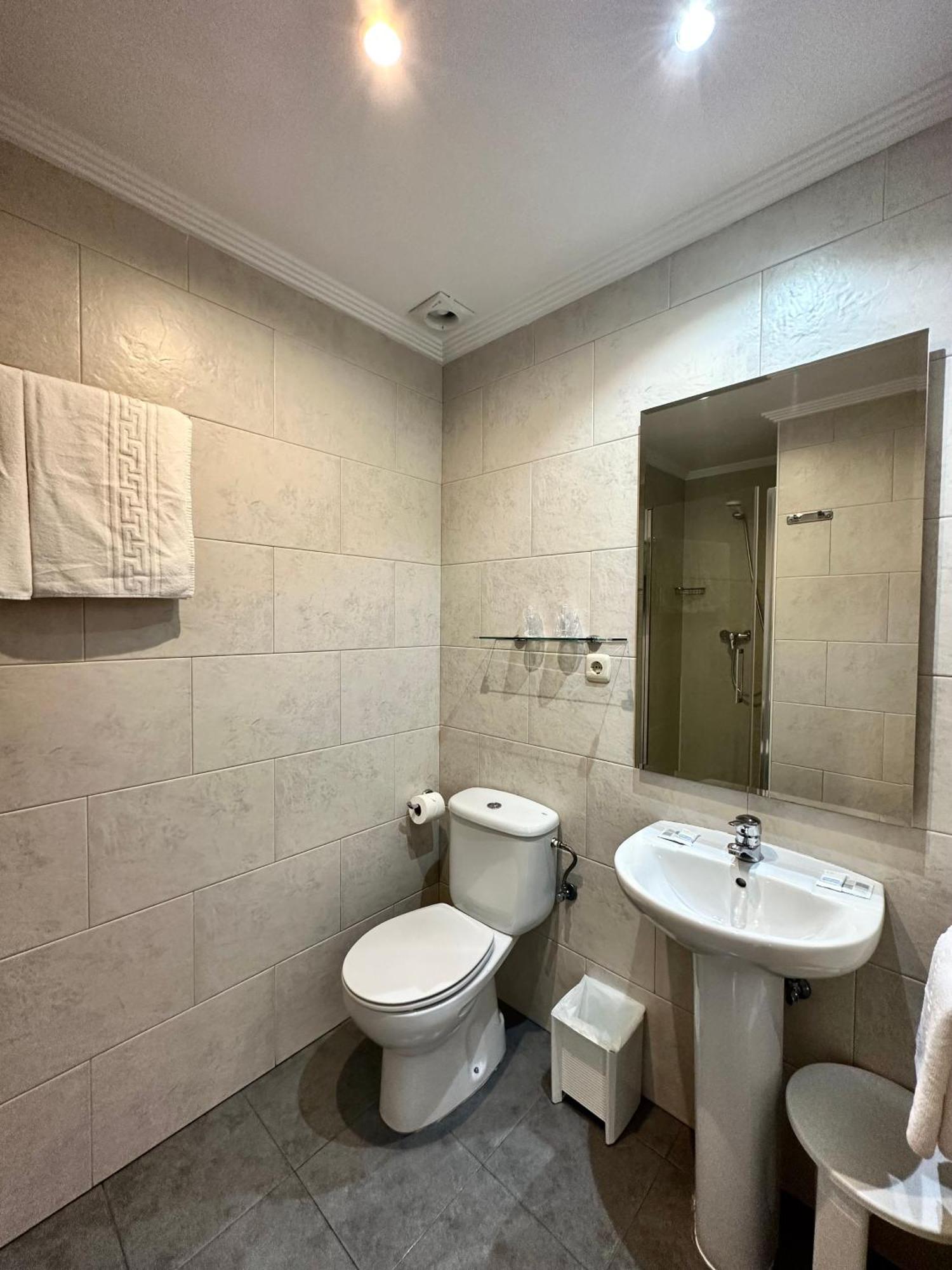 Pension Anoeta San Sebastian Bagian luar foto
